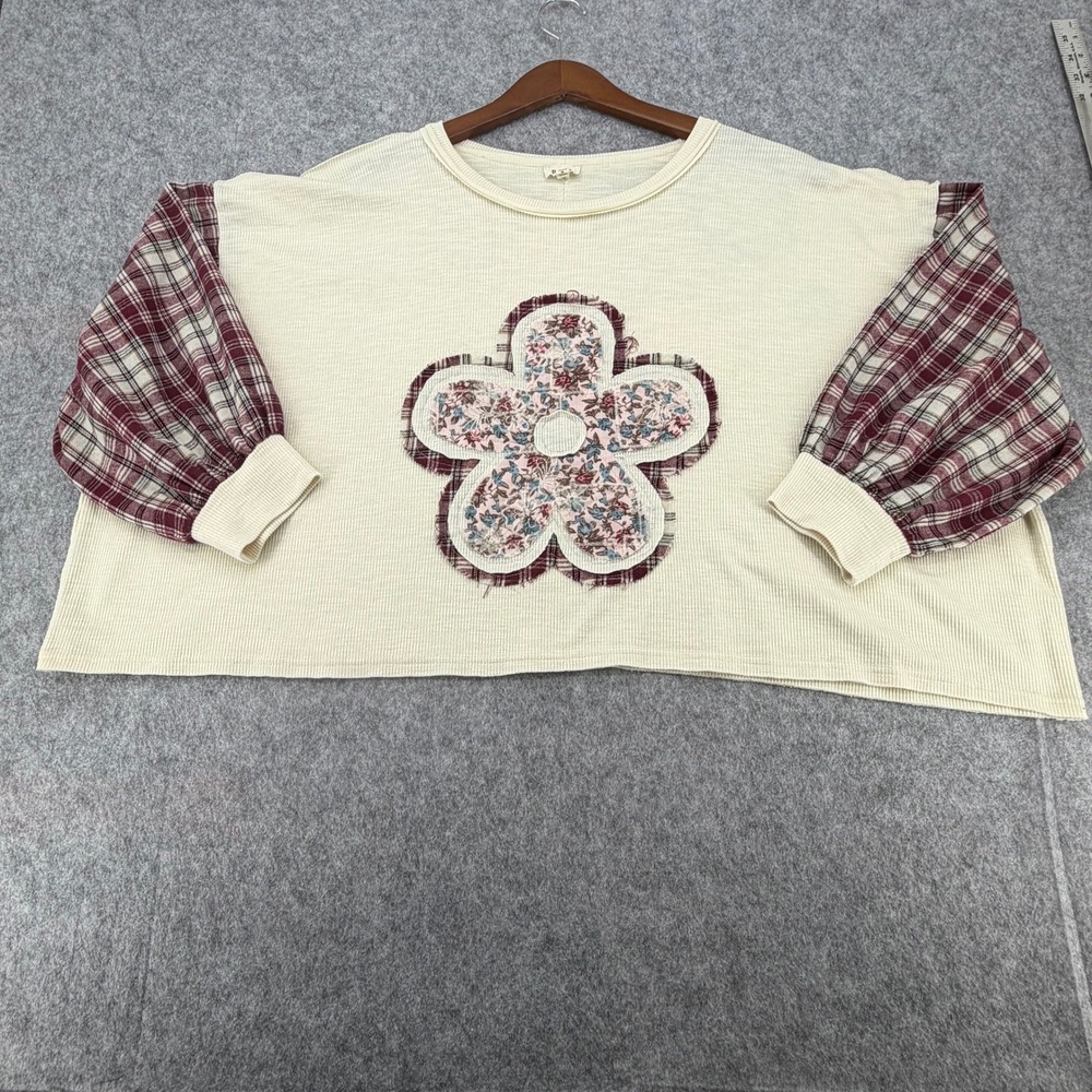POL Boho Floral Plaid Mixed Media Thermal Knit Cropped Top Cream Red Small
